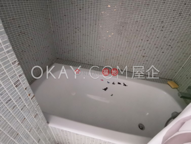 HK$ 1,036萬星華大廈-灣仔區2房2廁,極高層星華大廈出售單位