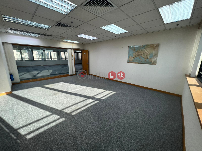 Asia Trade Centre Very High Industrial, Rental Listings, HK$ 82,000/ month