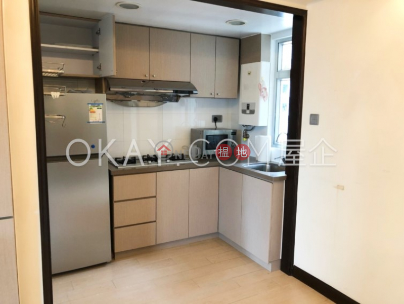 Intimate 2 bedroom with parking | Rental, 18-20 Village Road | Wan Chai District Hong Kong | Rental, HK$ 28,000/ month