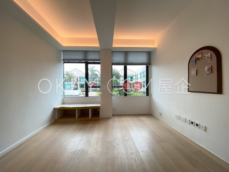 HK$ 43.8M | Stanford Villa Block 1, Southern District, Luxurious 3 bedroom with parking | For Sale