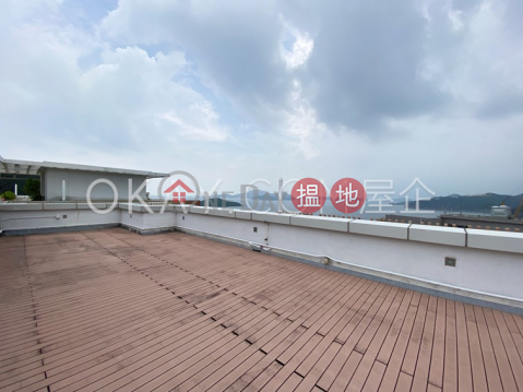 Rare penthouse with sea views, rooftop & balcony | Rental | 3 Headland Road 赫蘭道3號 _0