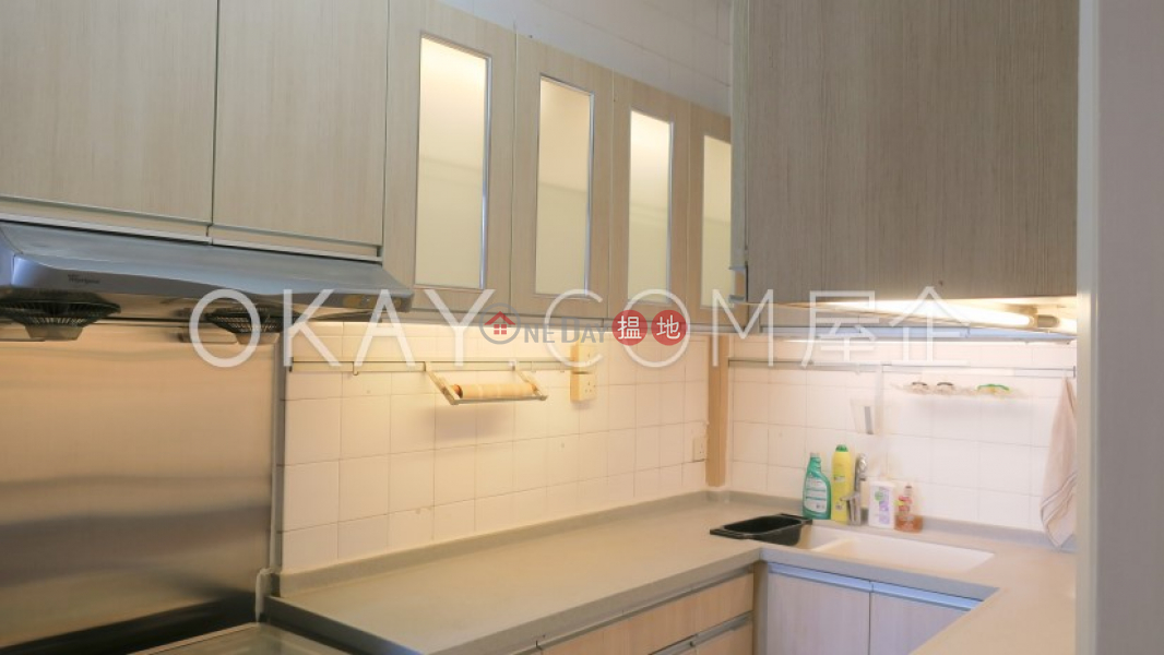 HK$ 18M | Winfield Gardens | Wan Chai District | Gorgeous 4 bedroom on high floor | For Sale