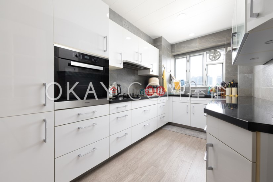 HK$ 26.5M, Aegean Terrace | Western District Nicely kept 3 bedroom with sea views, balcony | For Sale