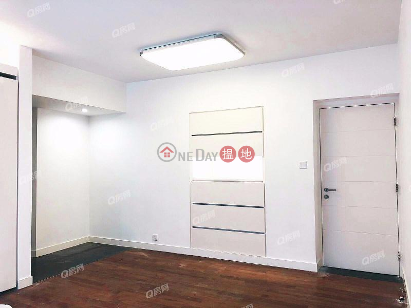 Property Search Hong Kong | OneDay | Residential, Sales Listings, Jing Tai Garden Mansion | 2 bedroom Mid Floor Flat for Sale
