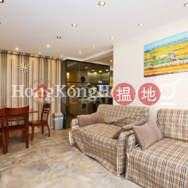 3 Bedroom Family Unit for Rent at Chong Hing Building | Chong Hing Building 祥興大廈 _0