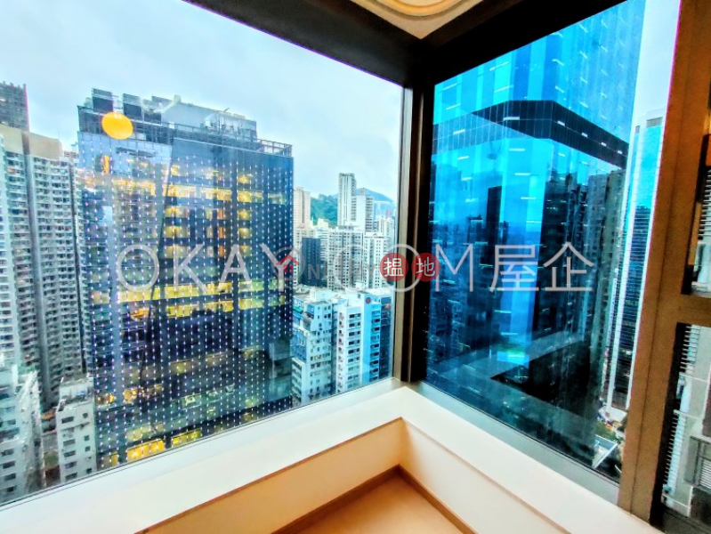 Gorgeous 3 bed on high floor with sea views & balcony | For Sale | Harbour Glory Tower 3 維港頌3座 Sales Listings