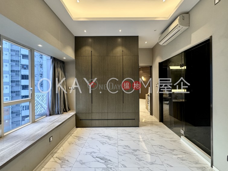 HK$ 65,000/ 月干德道38號The ICON西區-2房2廁,極高層,星級會所,露台《干德道38號The ICON出租單位》