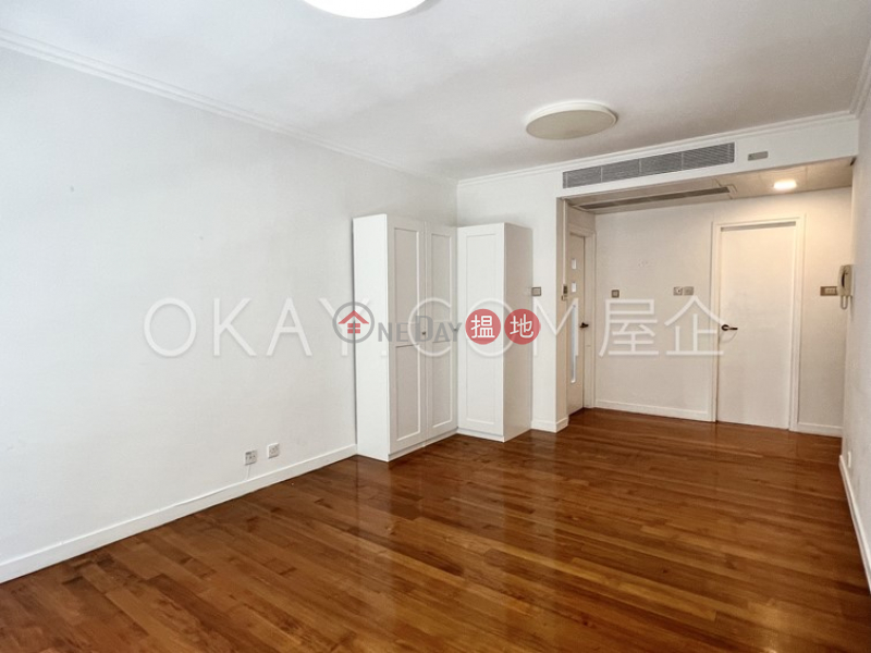 Property Search Hong Kong | OneDay | Residential, Rental Listings | Luxurious 2 bedroom in Mid-levels West | Rental