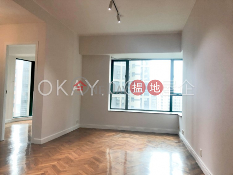 Popular 2 bedroom in Mid-levels Central | For Sale | Hillsborough Court 曉峰閣 _0