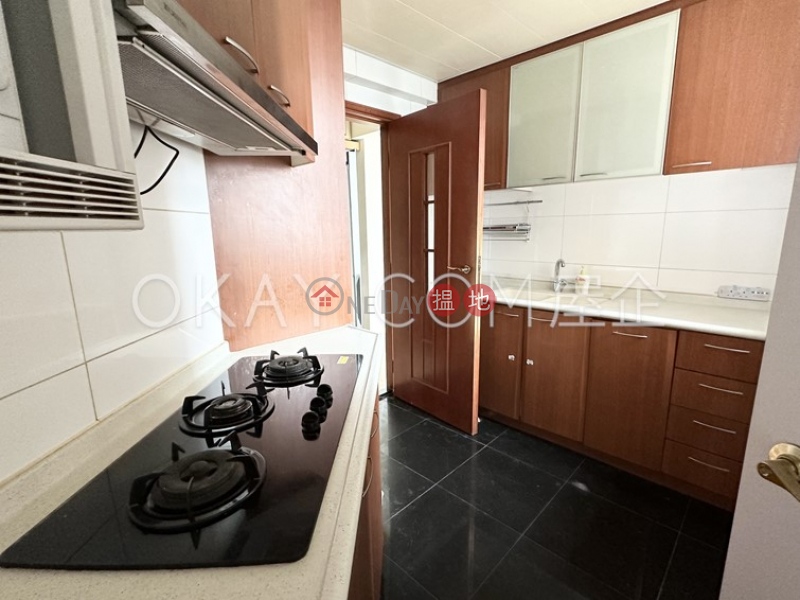 Gorgeous 3 bedroom with balcony | Rental 2 Park Road | Western District | Hong Kong | Rental | HK$ 41,000/ month