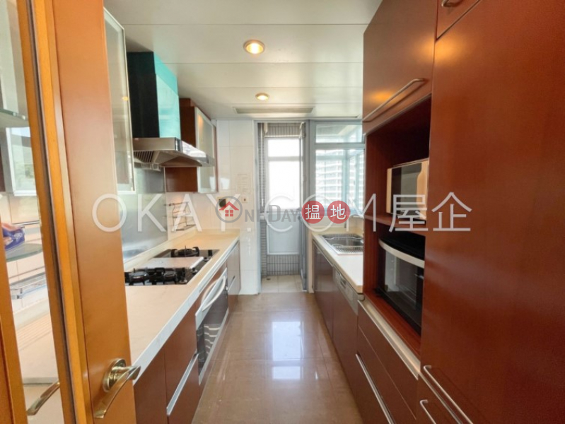 HK$ 39.98M | Phase 4 Bel-Air On The Peak Residence Bel-Air, Southern District, Gorgeous 3 bedroom with sea views, balcony | For Sale