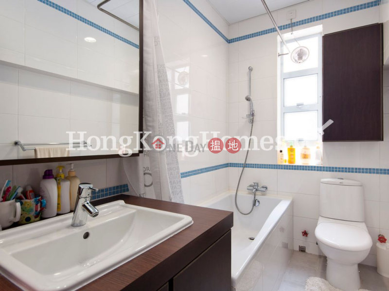 Property Search Hong Kong | OneDay | Residential | Rental Listings | 3 Bedroom Family Unit for Rent at Man Yuen Garden