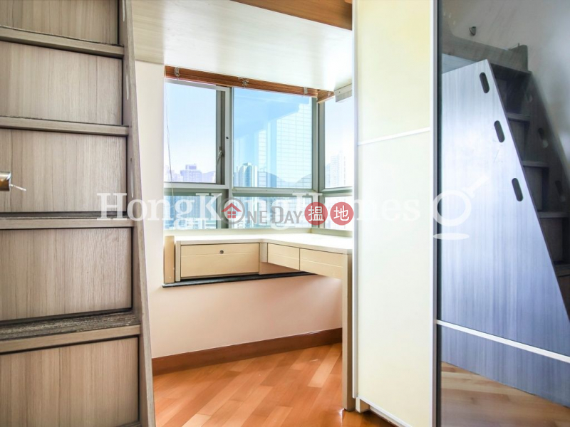 HK$ 10.8M | Tower 2 Trinity Towers | Cheung Sha Wan, 2 Bedroom Unit at Tower 2 Trinity Towers | For Sale