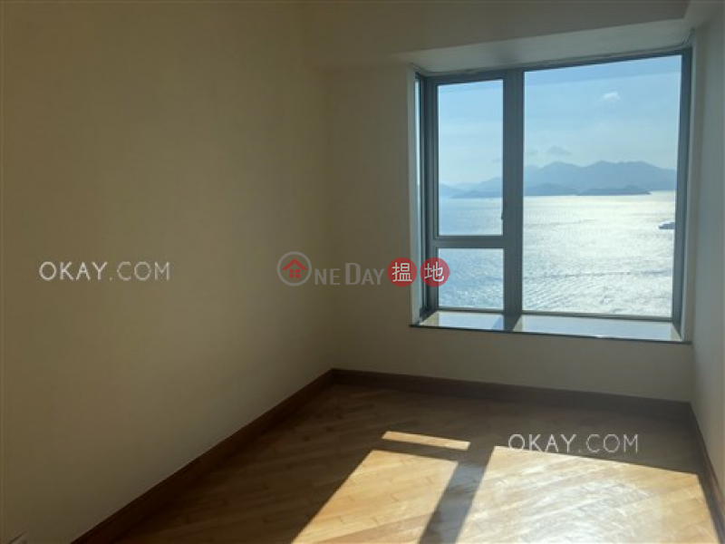HK$ 75,000/ month, Phase 4 Bel-Air On The Peak Residence Bel-Air, Southern District Luxurious 4 bed on high floor with sea views & balcony | Rental