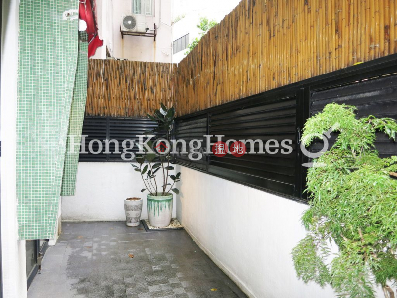 Studio Unit at Glenealy Building For Sale Glenealy Building 樹福大廈