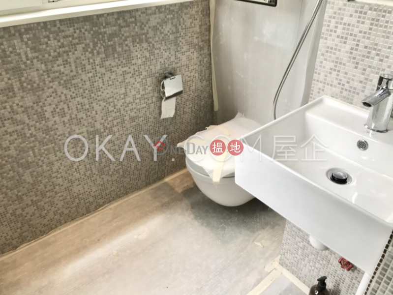 HK$ 23M | 61-63 Hollywood Road | Central District Charming 1 bedroom in Sheung Wan | For Sale