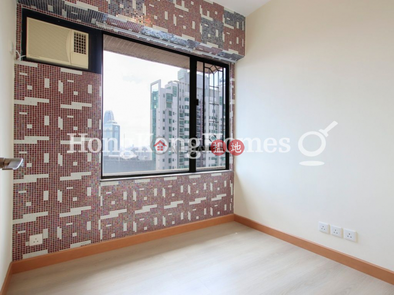 Property Search Hong Kong | OneDay | Residential, Rental Listings | 3 Bedroom Family Unit for Rent at Ying Piu Mansion