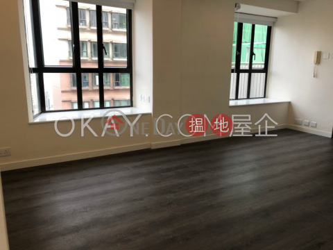 Tasteful 1 bedroom on high floor with rooftop & terrace | For Sale | Golden Pavilion 金庭居 _0