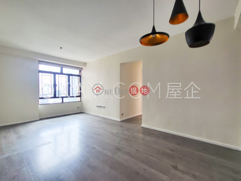 Generous 3 bedroom in Fortress Hill | Rental | Fortress Garden Fu Dat Court 富澤花園 Rental Listings