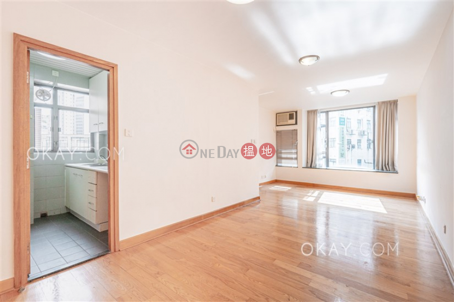 Property Search Hong Kong | OneDay | Residential | Rental Listings | Practical 2 bedroom in Sheung Wan | Rental