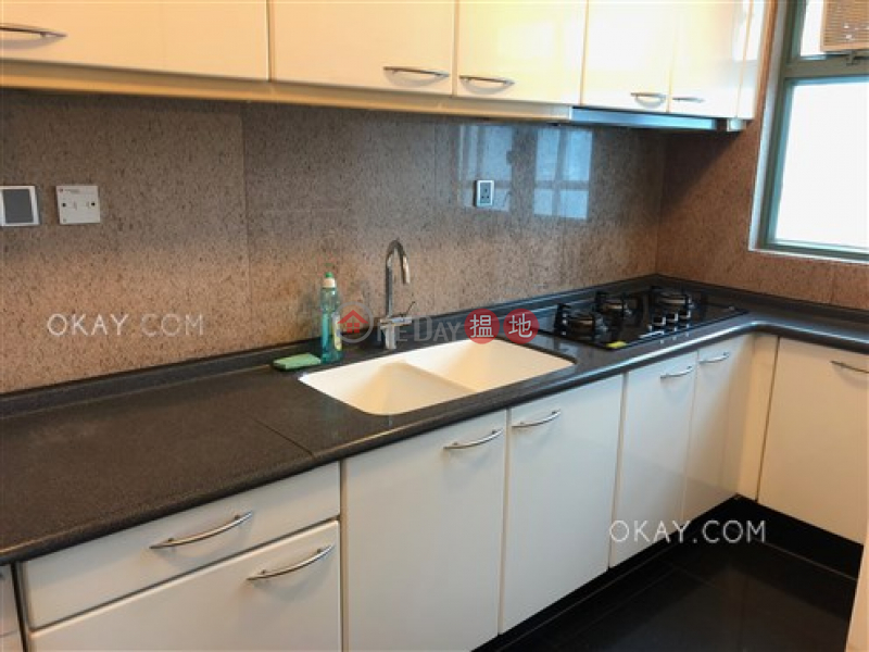 HK$ 45,000/ month, 22 Tung Shan Terrace Wan Chai District | Luxurious 3 bedroom with parking | Rental