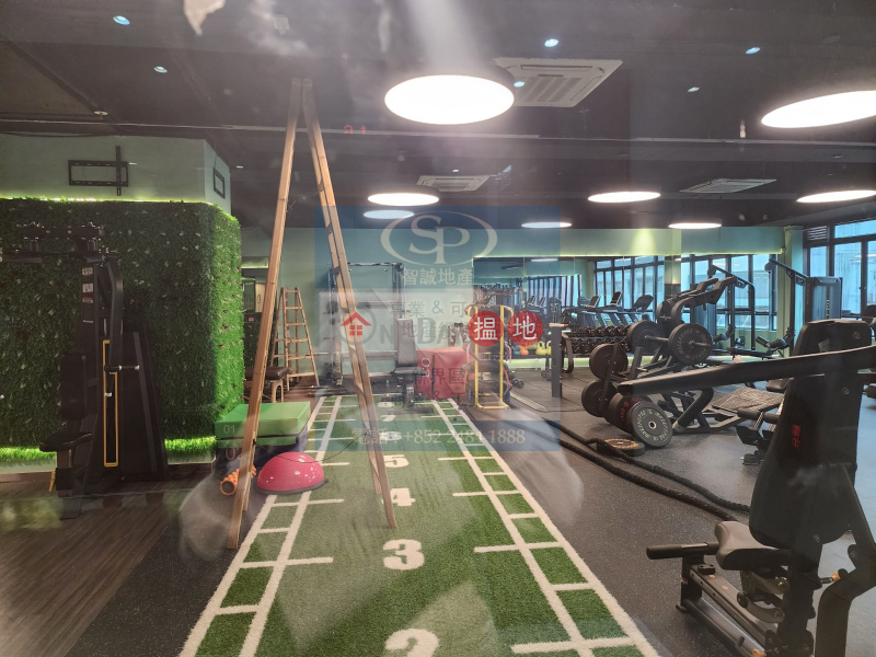 Kwun Tong Po Shau Centre: gym room decoration, whole floor unit, 115 How Ming Street | Kwun Tong District, Hong Kong | Rental HK$ 111,757/ month