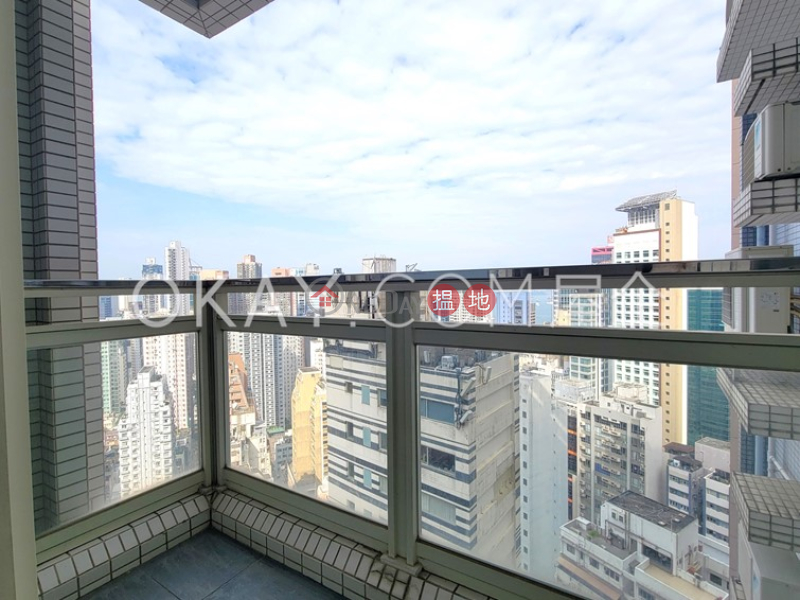 Lovely 3 bedroom on high floor with balcony | Rental | Centrestage 聚賢居 Rental Listings