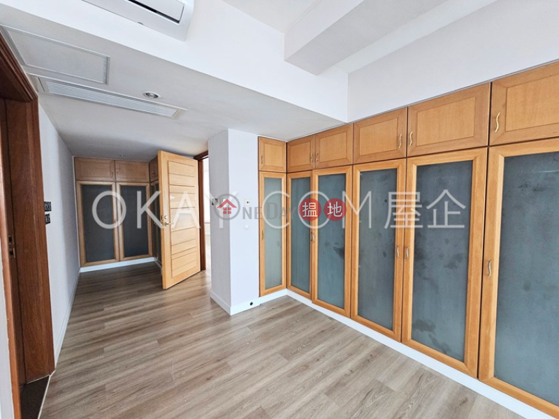 Property Search Hong Kong | OneDay | Residential Sales Listings, Luxurious house with parking | For Sale