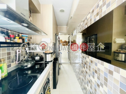 Stylish 2 bedroom with parking | For Sale | Village Garden 慧莉苑 _0