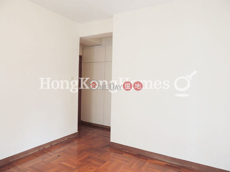 HK$ 35,000/ month Sun and Moon Building, Wan Chai District, 3 Bedroom Family Unit for Rent at Sun and Moon Building