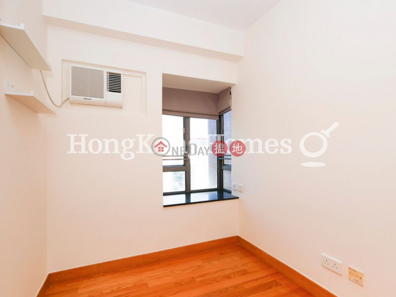 Property Search Hong Kong | OneDay | Residential | Rental Listings | 3 Bedroom Family Unit for Rent at Hollywood Terrace