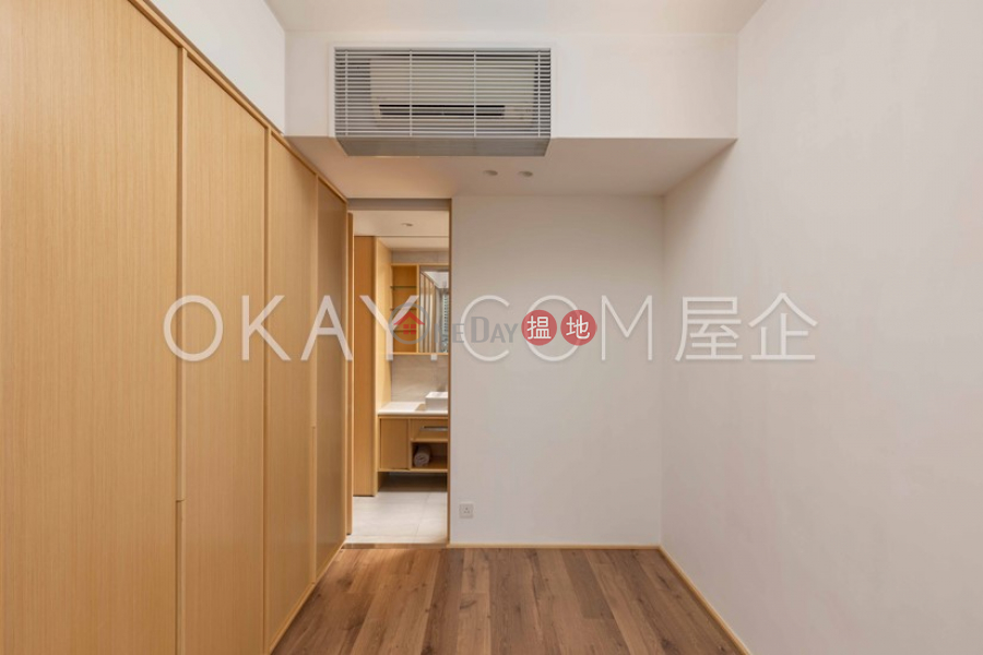 Rare 2 bedroom with parking | For Sale, Valverde 蔚皇居 Sales Listings | Central District (OKAY-S19724)