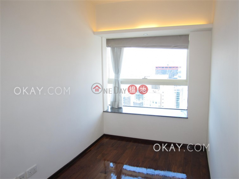 HK$ 100,000/ month, Centrestage Central District Unique 3 bed on high floor with harbour views & balcony | Rental