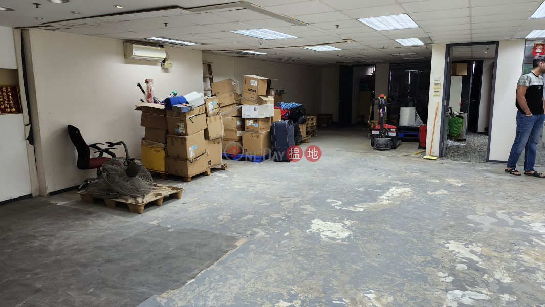 Property Search Hong Kong | OneDay | Industrial | Rental Listings Warehouse + office, air-conditioning, corporate decoration