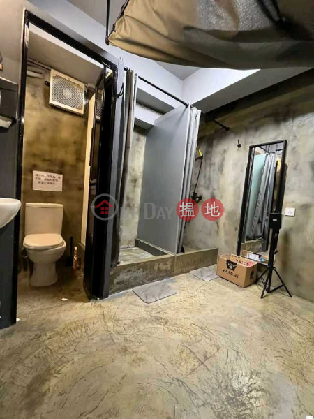 Tel 98755238-2-4天樂里 | 灣仔區-香港|出租HK$ 38,000/ 月