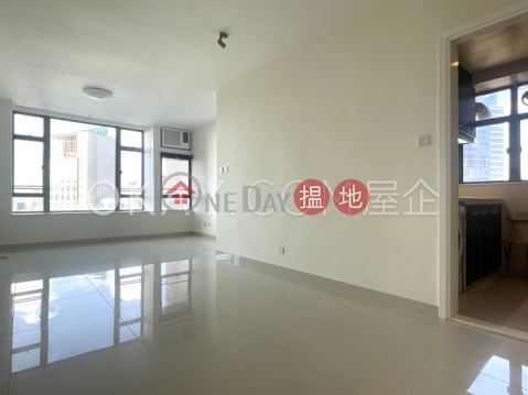 Charming 1 bedroom on high floor with harbour views | For Sale | Hollywood Terrace 荷李活華庭 _0