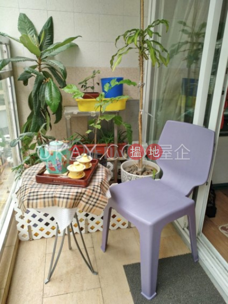 HK$ 15.2M | Harrison Court Phase 3, Kowloon City | Nicely kept 3 bedroom with balcony & parking | For Sale