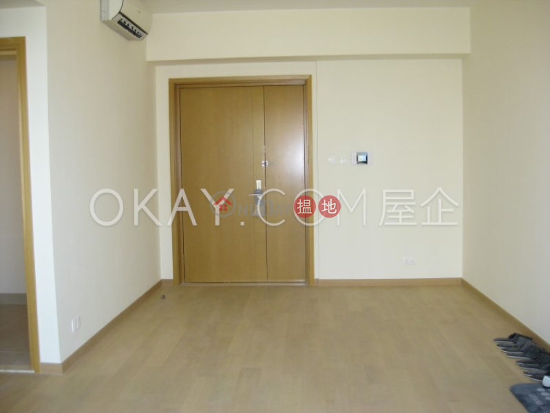 Unique 3 bedroom with sea views & balcony | Rental | Grand Austin Tower 1 Grand Austin 1座 Rental Listings