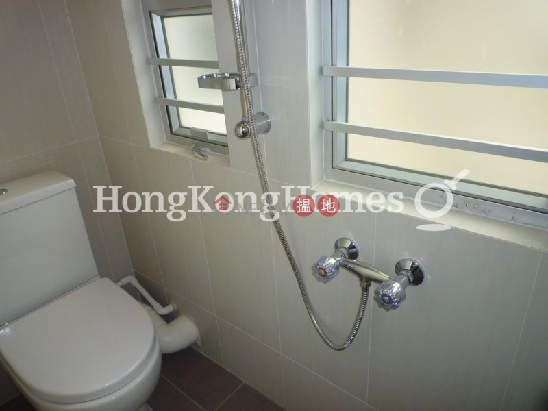 Property Search Hong Kong | OneDay | Residential Rental Listings 3 Bedroom Family Unit for Rent at Realty Gardens