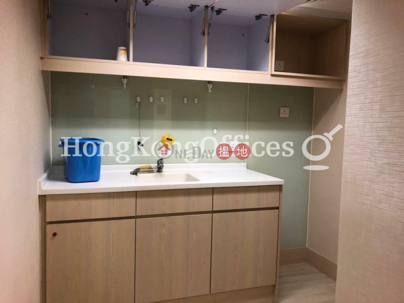 HK$ 154,385/ month China Resources Building, Wan Chai District, Office Unit for Rent at China Resources Building