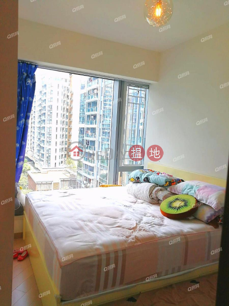 Property Search Hong Kong | OneDay | Residential | Rental Listings Park Yoho Genova Phase 2A Block 16A | 3 bedroom Mid Floor Flat for Rent