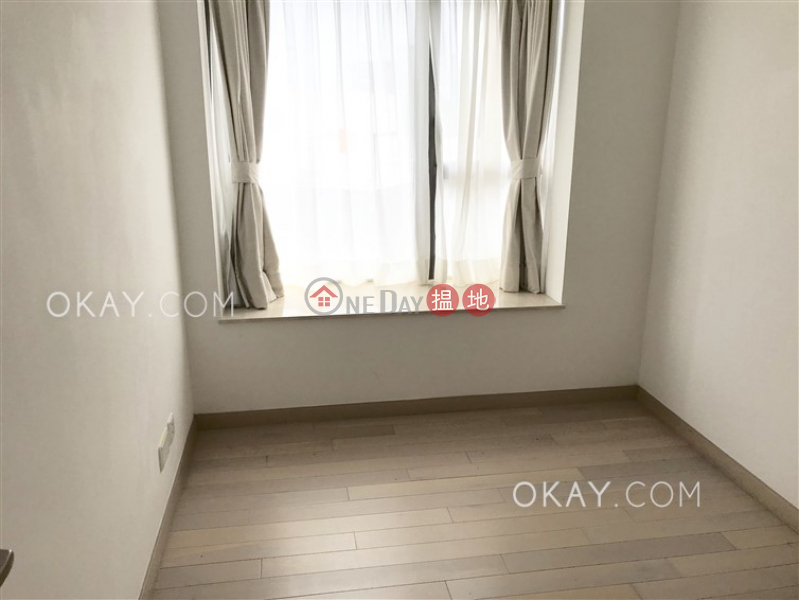 HK$ 53,000/ month, Cliveden Place Wan Chai District | Elegant 3 bedroom with balcony | Rental