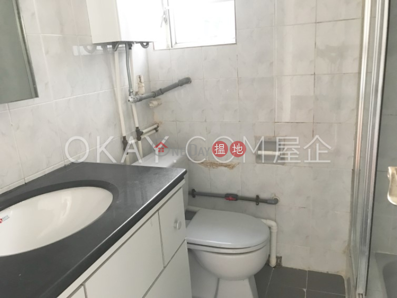 Charming 3 bedroom with balcony & parking | For Sale | 130-132 Green Lane Court 箕璉閣130-132號 Sales Listings
