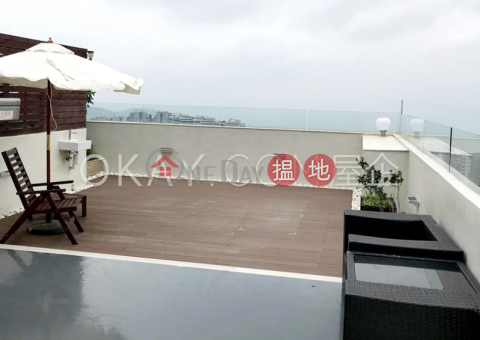 Tasteful 3 bed on high floor with sea views & rooftop | Rental | Pokfulam Gardens Block 5 薄扶林花園 5座 _0