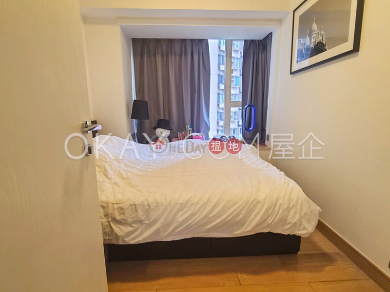 2房2廁,星級會所,連租約發售,露台聚賢居出售單位|108荷李活道 | 中區|香港出售|HK$ 1,680萬