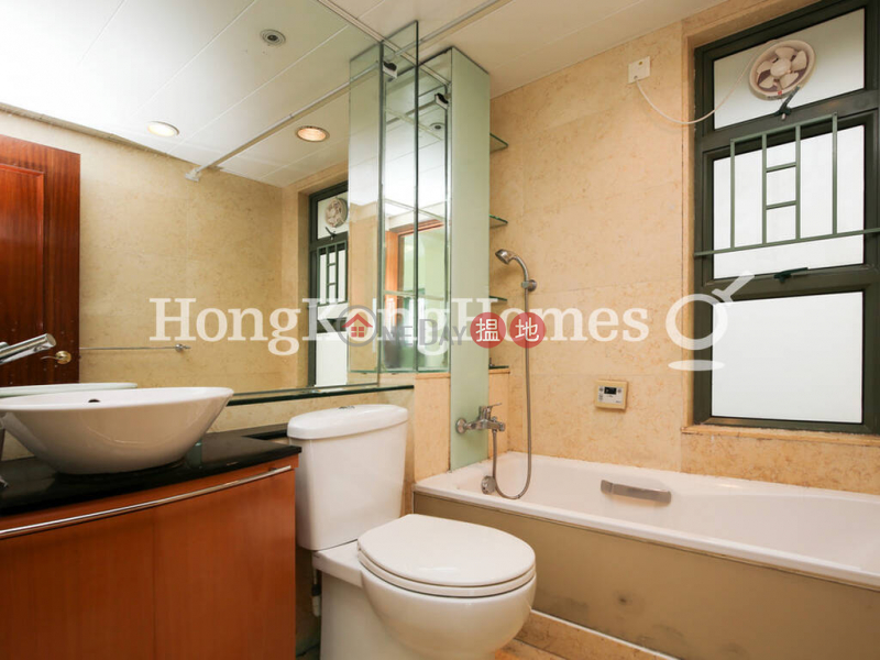 Property Search Hong Kong | OneDay | Residential | Rental Listings, 3 Bedroom Family Unit for Rent at Sky Horizon