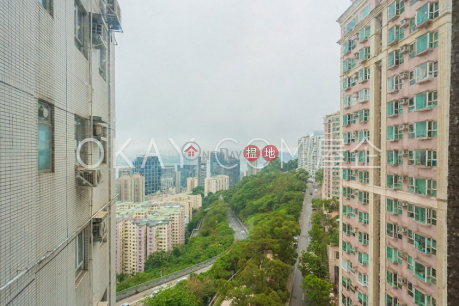 Tasteful 3 bedroom with parking | Rental, 2 Braemar Hill Road | Eastern District | Hong Kong | Rental HK$ 45,000/ month