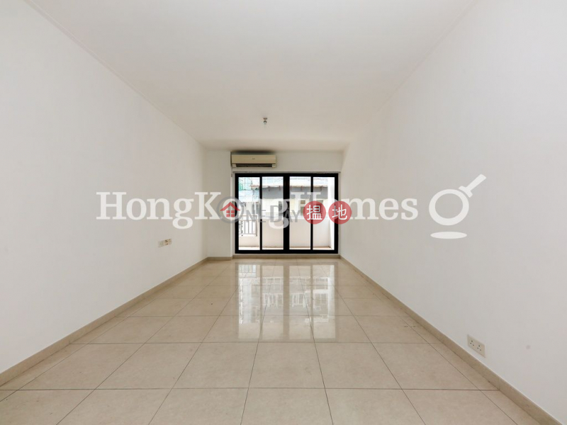 3 Bedroom Family Unit for Rent at Welcome Mansion | Welcome Mansion 華廈大廈 Rental Listings