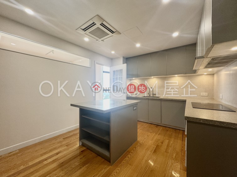 Beautiful 3 bedroom with sea views, balcony | For Sale | 21A-21D Repulse Bay Road | Southern District Hong Kong Sales, HK$ 47M