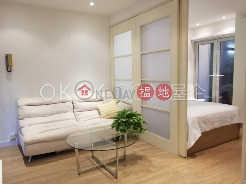 Generous 1 bedroom with terrace | For Sale | Yan Yee Court 忻怡閣 _0